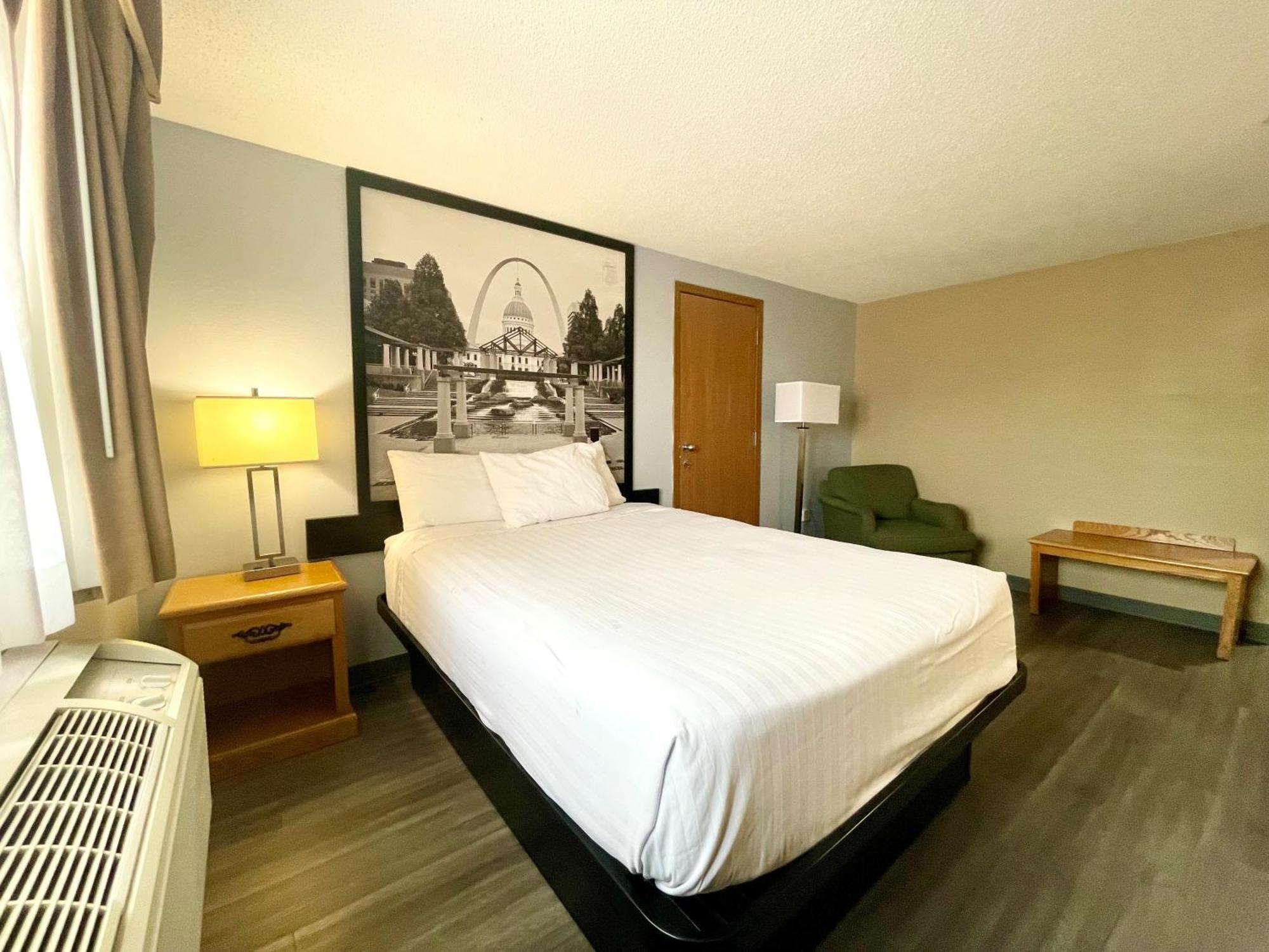 Super 8 By Wyndham St. Clair Mo Hotel Saint Clair Ngoại thất bức ảnh