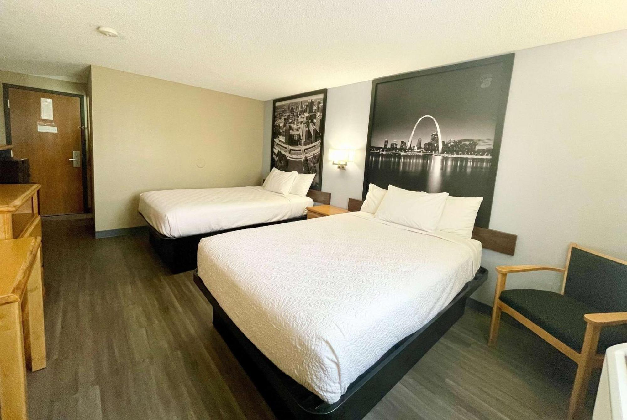 Super 8 By Wyndham St. Clair Mo Hotel Saint Clair Ngoại thất bức ảnh